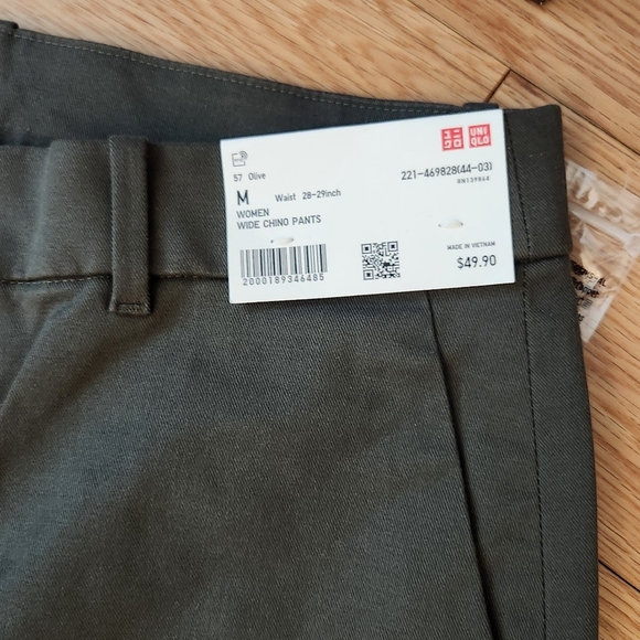 Uniqlo Women's Wide Chino Pants Olive NWT - Picture 3 of 8